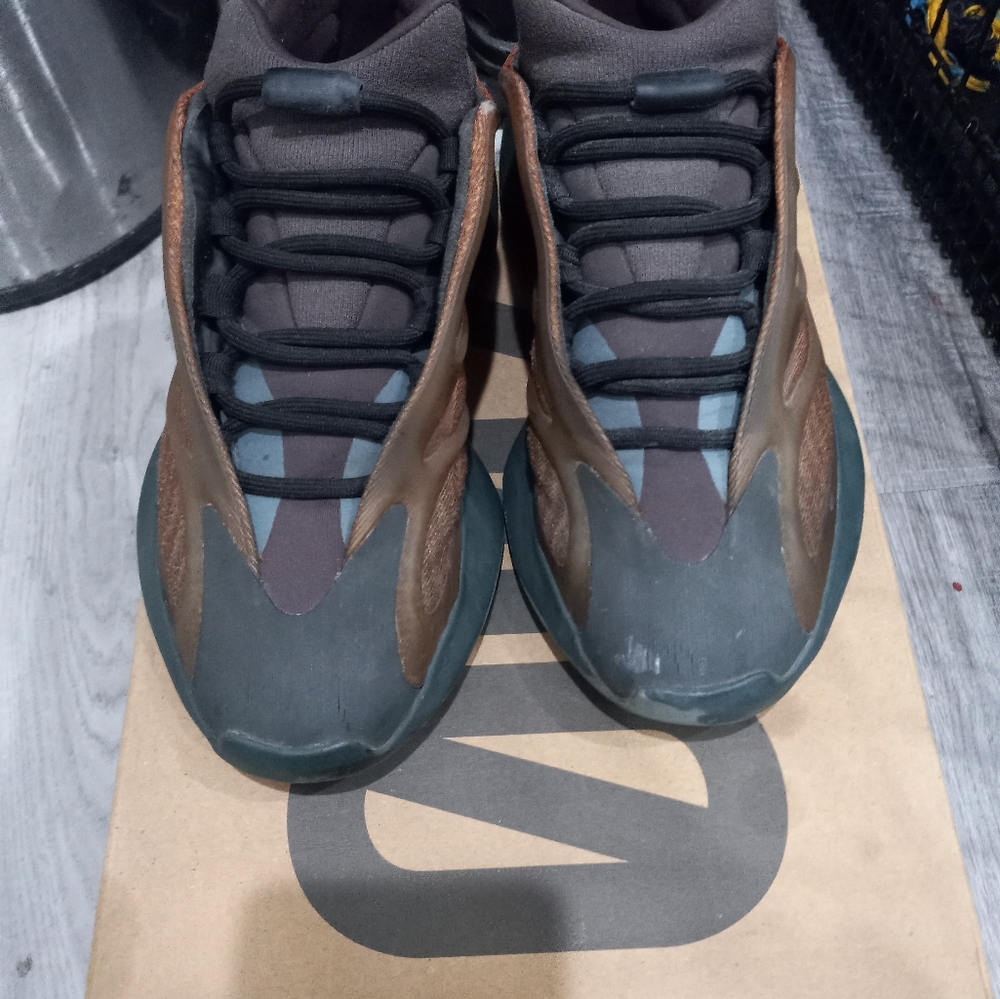 Yeezy 750